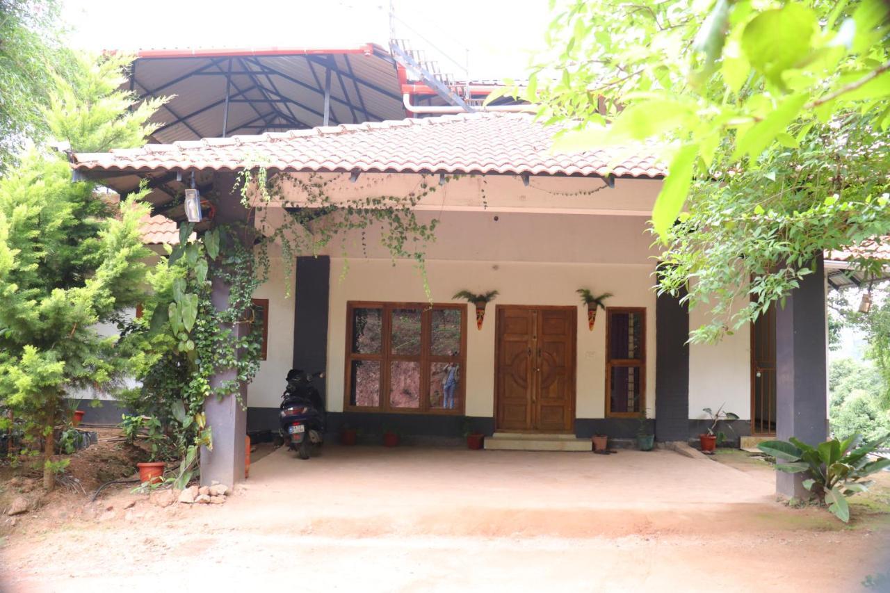 מדיקרי Coorg Nature Breeze Home Stay מראה חיצוני תמונה