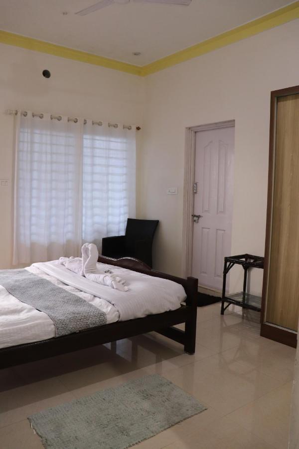 מדיקרי Coorg Nature Breeze Home Stay מראה חיצוני תמונה
