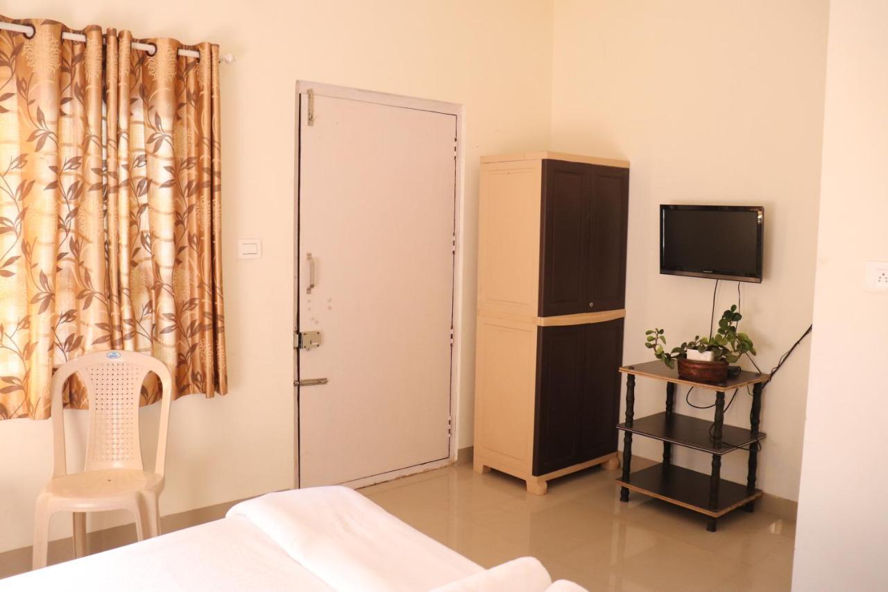 מדיקרי Coorg Nature Breeze Home Stay מראה חיצוני תמונה
