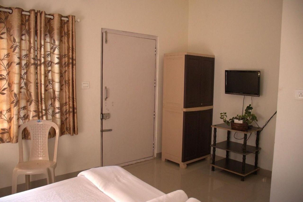 מדיקרי Coorg Nature Breeze Home Stay מראה חיצוני תמונה